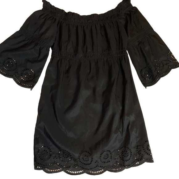 Venus Black Off-The-Shoulder Bell Sleeve Eyelet Dress Women's Medium /Large - Picture 8 of 8